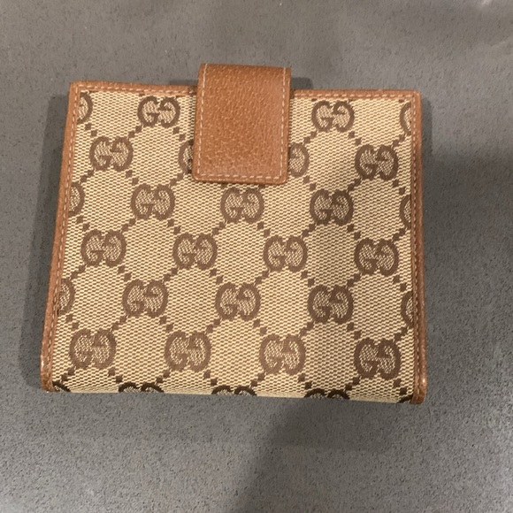 Authentic Gucci monogram canvas bifold wallet - Picture 5 of 12